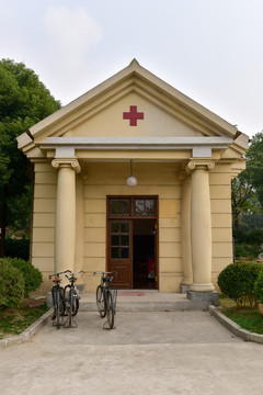 欧式建筑 医院 红十字