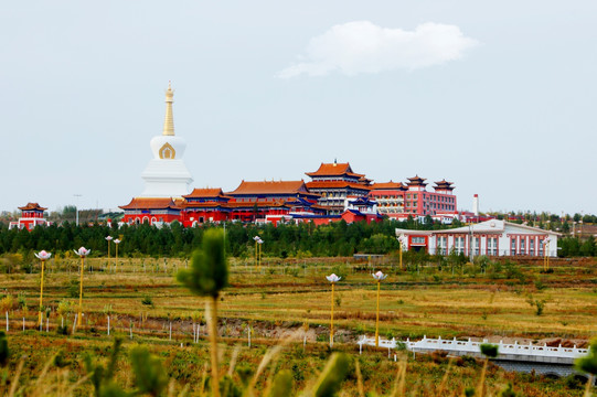 海拉尔河岸风光