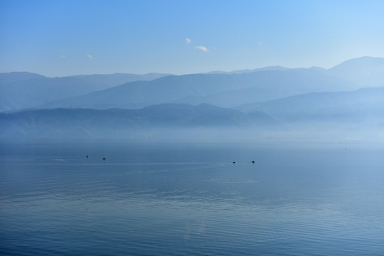 西昌邛海风光