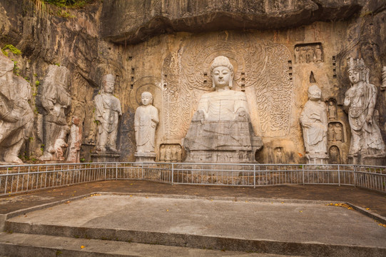 龙门奉先寺 石刻大佛