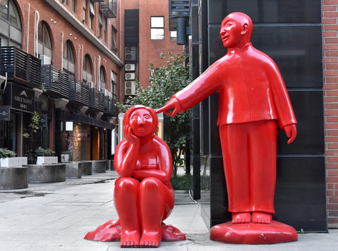 上海老码头 红色人物雕塑