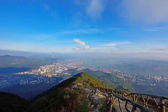 深圳盐田港