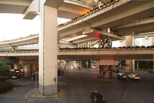 延安路高架桥