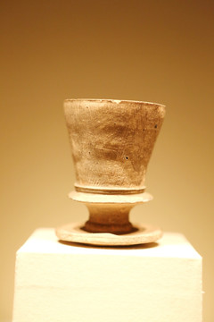 商代后期印纹硬陶杯