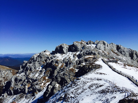 雪山