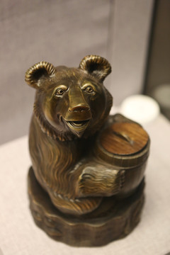 白俄罗斯国礼木雕熊