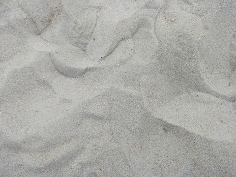 沙子脚印