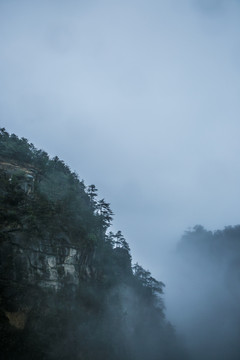 大明山雾景
