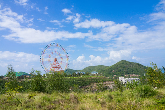 山顶的摩天轮 摩天轮