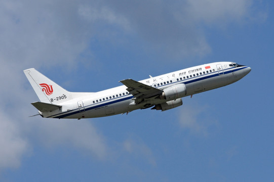 民航飞机 起飞 中国国际航空
