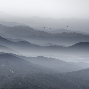 意境水墨山