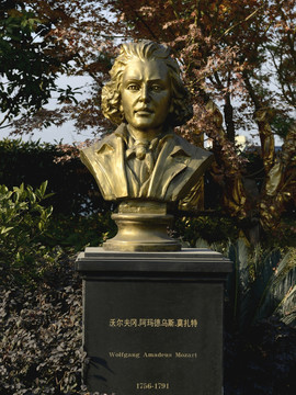 莫扎特 音乐家 雕塑