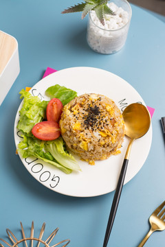 牛肉炒饭