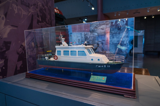 巡逻船模型