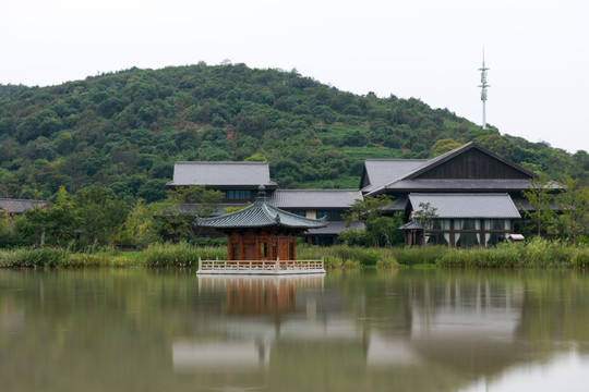 无锡拈花小镇 水边建筑