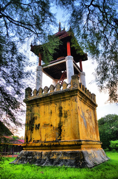 缅甸曼德勒王宫的钟楼