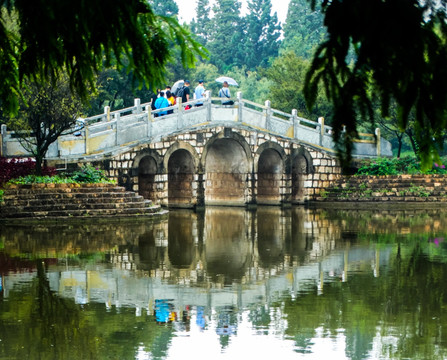 云南民族村石拱桥