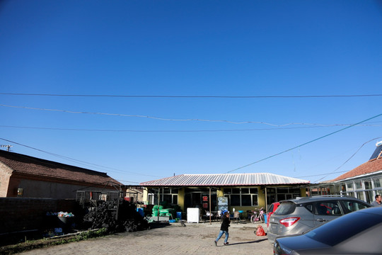 坝上草原 农家院