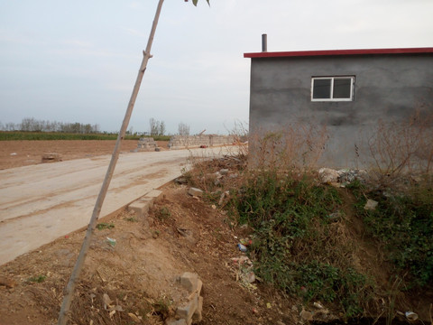 广阔的道路