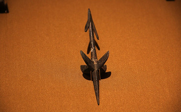 南京博物院 青铜箭头 倒刺