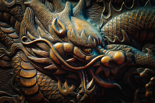 錾刻龙门局部