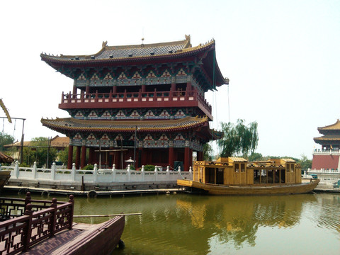 清明上河园