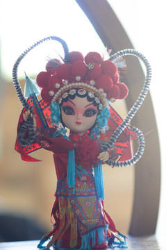 中国古典人像玩偶穆桂英