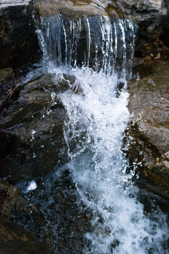 水花飞溅