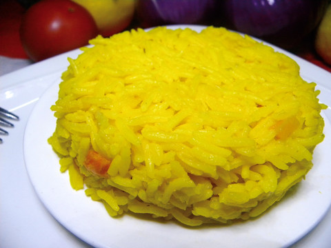 黄米饭 yellow rice