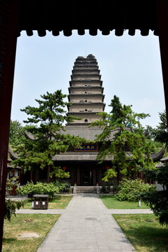 西安小雁塔