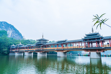 柳州龙谭公园风雨桥