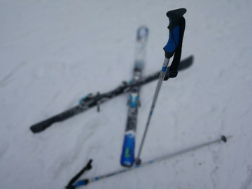 滑雪板 滑雪杖 滑雪海报 滑雪