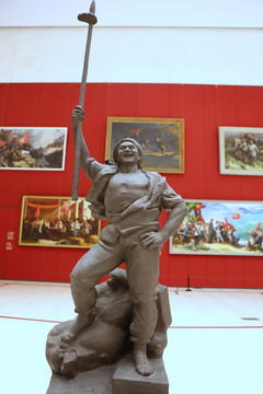 农民自卫军战士雕像