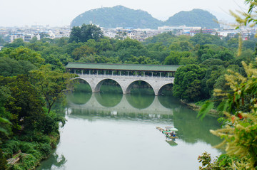 桂林七星公园花桥