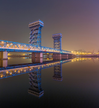 天津滨海新区开启桥