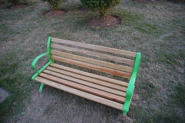 绿色长椅