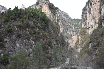 峡谷