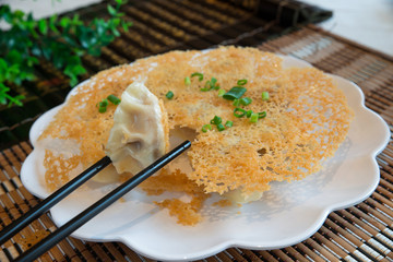 波斯煎饺