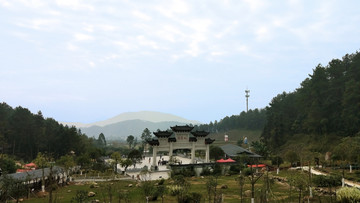 蓝天白云 韶关云门山风景