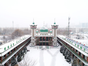 雪中的西关清真大寺