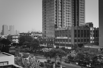 黑白城市