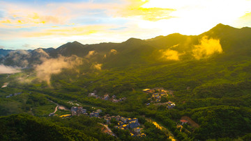 雨后山村