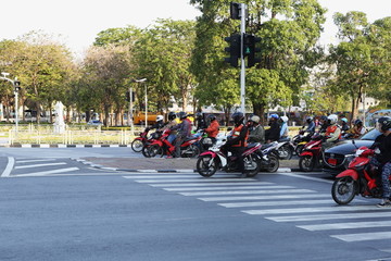 曼谷街头的摩托车