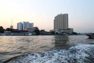 曼谷湄南河岸风风光