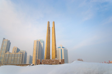 唐山抗震纪念碑雪景