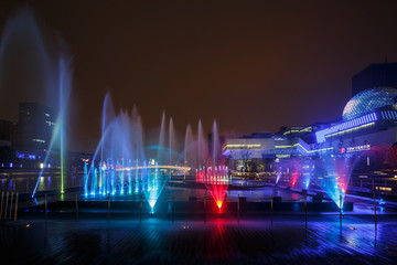音乐喷泉夜景