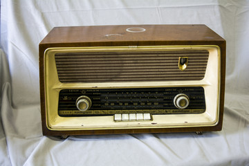 老物件收音机
