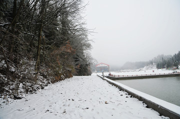 雪景图 重庆冷水镇雪景图