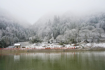 雪景图  石柱冷镇雪景图