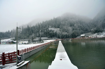 雪景 重庆冷水镇雪景